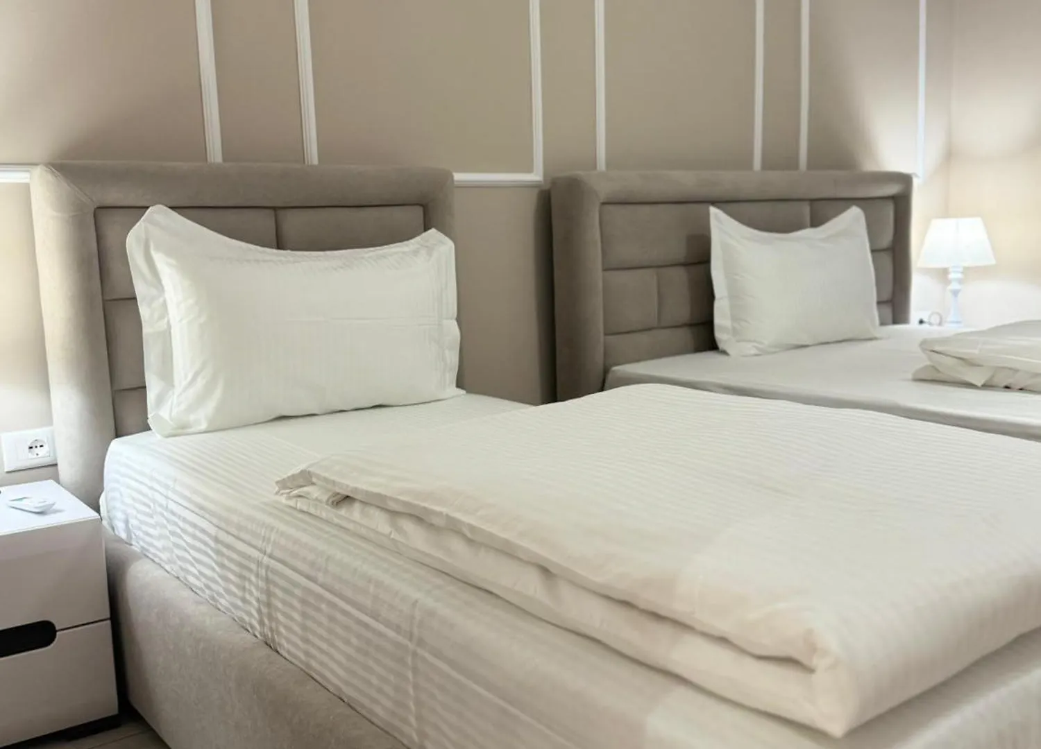Appartamento Sun Tower Luxury Suite-View From Of Tirana Center